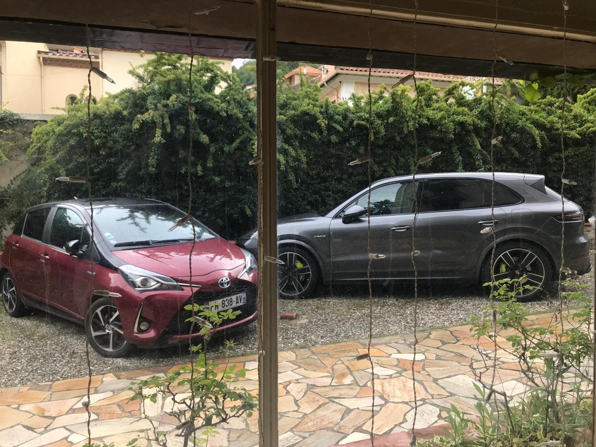 Hébergements à La Rive, Accueil ouvert tous les jours jusqu'à 20h00 dernier délai, depuis 29 ans ! Réserver ici svp ! Merci ! Aucun règlement à distance accepté, Paiement par CB, Espèces, Chèque ou Chèques-Vacances impérativement à la remise des clef Amélie-les-Bains-Palalda Exterior foto